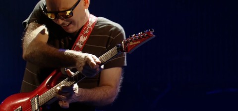 Joe Satriani – Satriani Live !