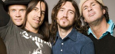 Red Hot Chili Peppers: The Last Gang in Town