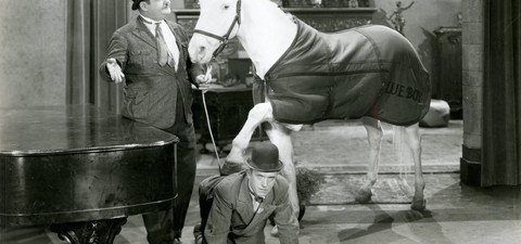 Stanlio e Ollio - Un cavallo per un quadro
