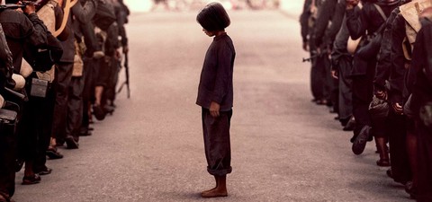 Először apámat ölték meg: Egy kambodzsai lány emlékei