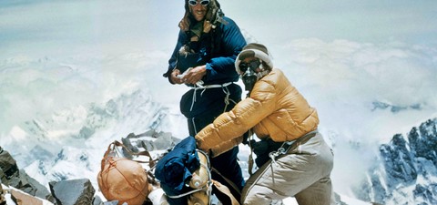 I kataktisis tou Everest