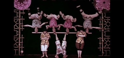 Les Kiriki, acrobates japonais