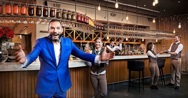 How can i watch first dates in australia?